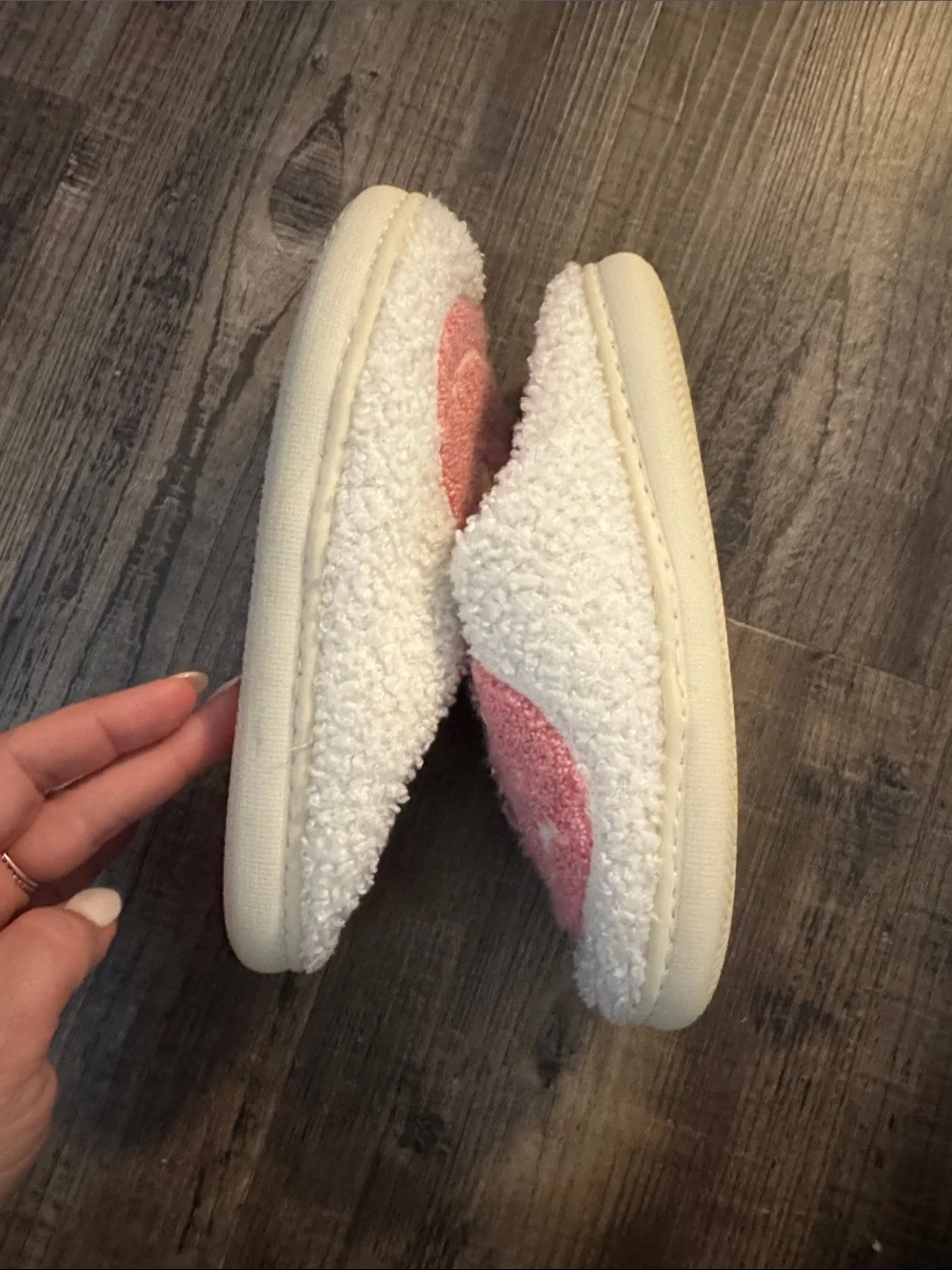 MIA Kids Cream Fuzzy One-Piece Slippers with Pink Smiley
